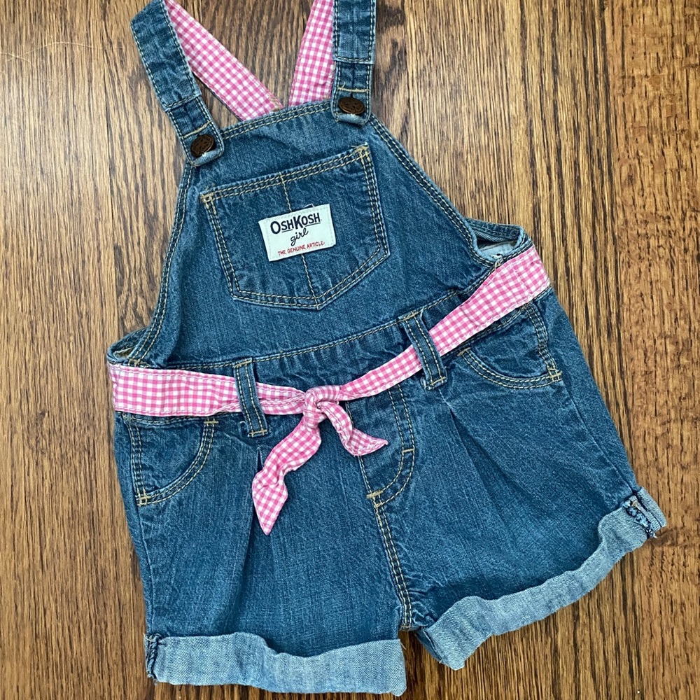 Oshkosh overalls with pink detail. Size 9mo